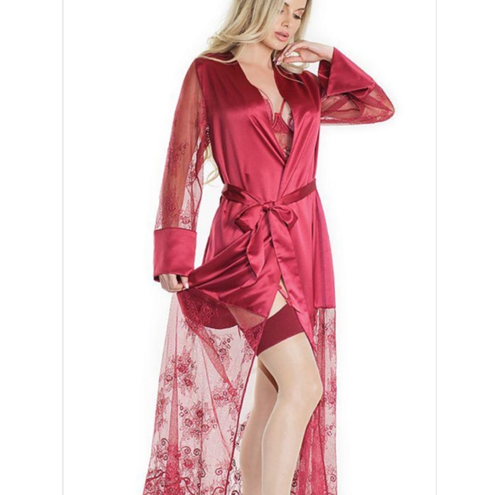 Fairytale Robe - Picture 2 of 2